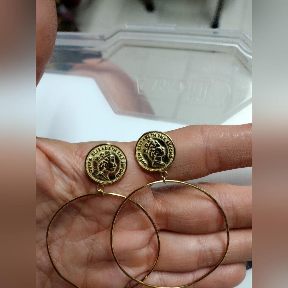 Coin earrings - Picture 2 of 7